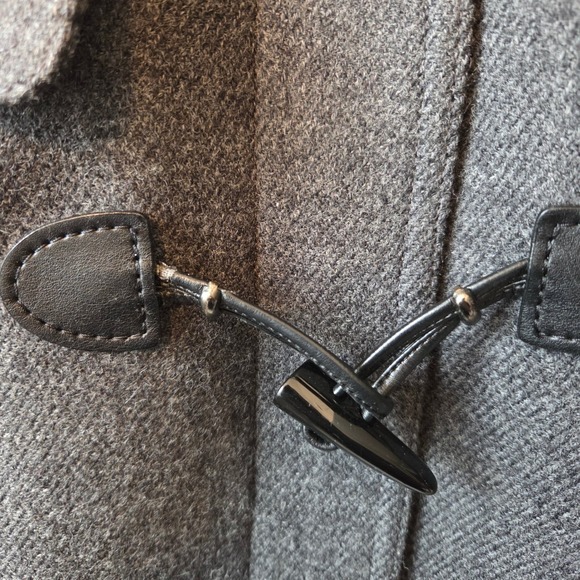Cole Haan Womens Wool Blend Knit Coat Gray Size 4 Lined Toggle Chic Luxury Warm - Picture 15 of 15